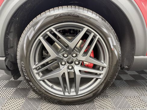 New 2025 Ford Explorer ST-Line w/ Premium Package image 30