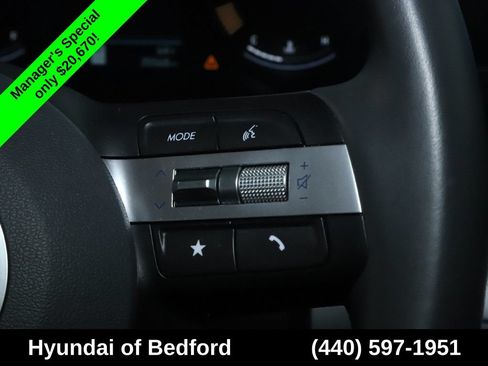 Used 2024 Hyundai Kona SEL AWD/4WD image 24