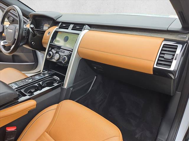 Used 2018 Land Rover Discovery HSE Luxury AWD/4WD image 22