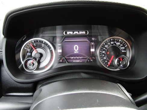 Used 2022 RAM 2500 Laramie AWD/4WD image 13