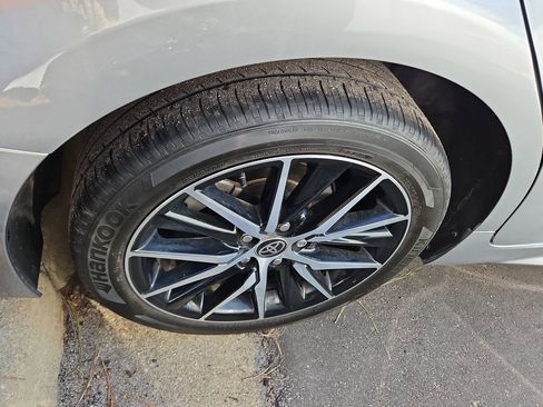 Used 2023 Toyota Camry SE image 8