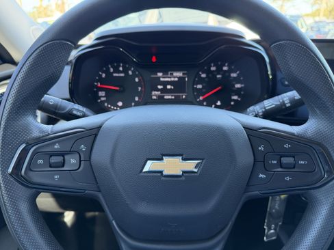 Used 2024 Chevrolet Trax LS w/ Driver Confidence Package image 23