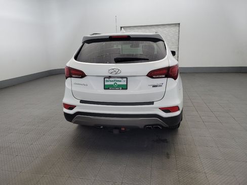 Used 2018 Hyundai Santa Fe Sport w/ 2.0T Ultimate Tech Package 05 AWD/4WD image 7
