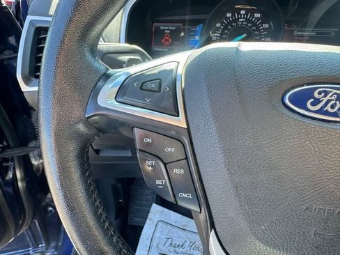 Used 2016 Ford Edge SEL w/ Equipment Group 201A AWD/4WD image 32