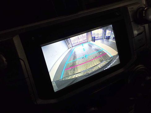 Used 2015 Toyota 4Runner SR5 image 28