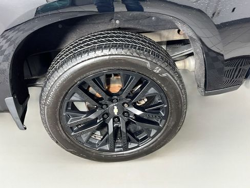 Used 2019 Chevrolet Silverado 1500 LTZ w/ LTZ Plus Package image 28