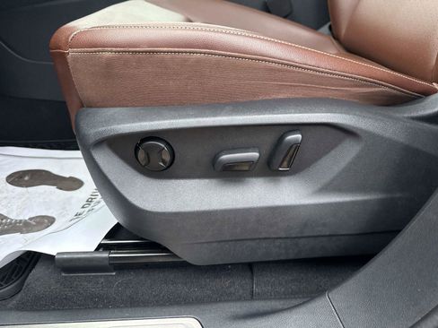 Used 2022 Volkswagen Atlas SE image 19