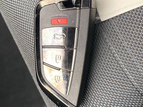 Used 2017 Honda CR-V EX image 17