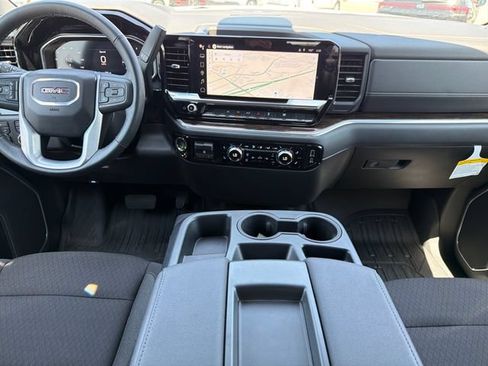 New 2026 GMC Sierra 1500 Elevation w/ Elevation Select Package AWD/4WD image 9