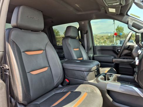 Used 2021 GMC Sierra 2500 AT4 w/ Gooseneck/5TH Wheel Package AWD/4WD image 28
