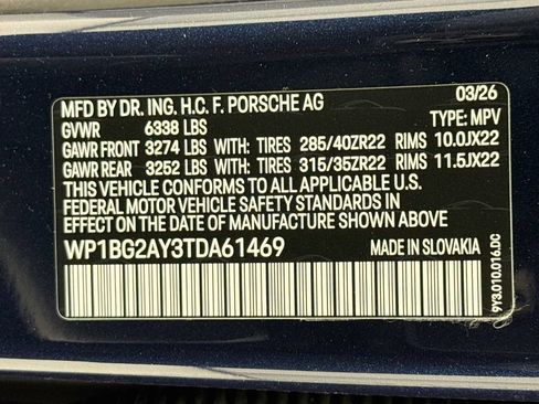 Certified 2026 Porsche Cayenne GTS AWD/4WD image 33