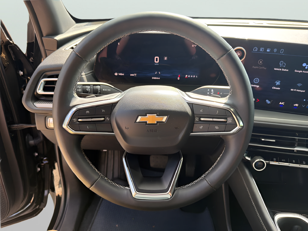 Used 2024 Chevrolet Traverse LS AWD/4WD image 20