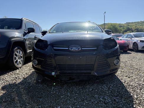 Used 2014 Ford Focus Titanium FWD image 5