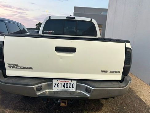 Used 2012 Toyota Tacoma 4x4 Double Cab w/ SR5 Pkg image 51