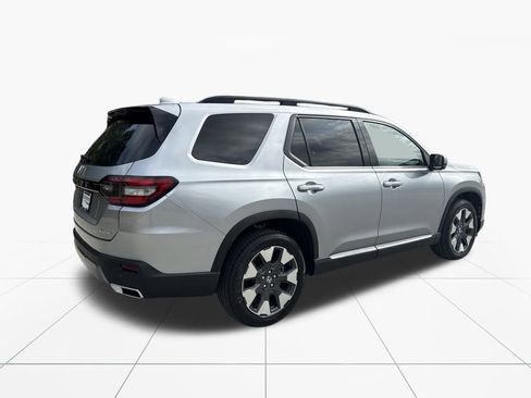 New 2026 Honda Pilot Elite image 8