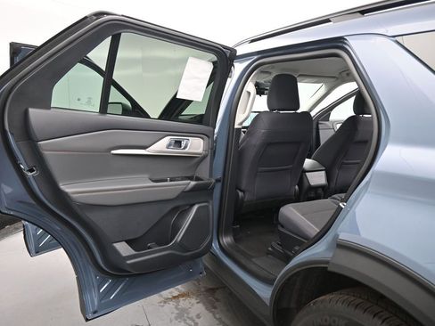New 2026 Ford Explorer Active AWD/4WD image 18