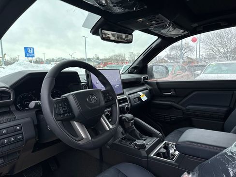 New 2026 Toyota 4Runner 4WD image 13