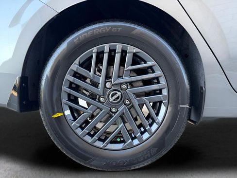 New 2026 Nissan Sentra SV w/ SV Convenience Package FWD image 24