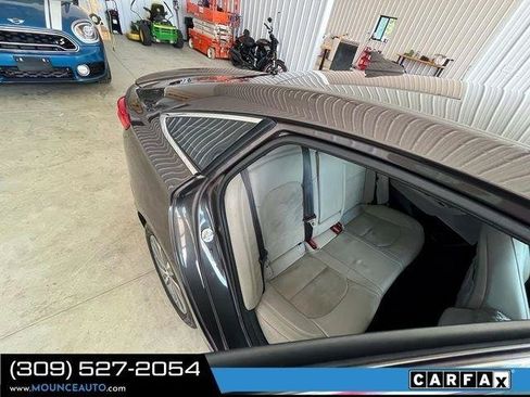Used 2016 Hyundai Sonata Sport w/ Option Group 1V FWD image 8