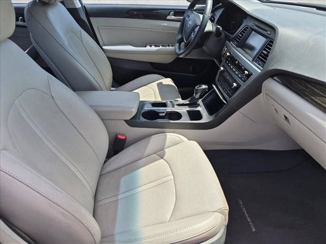 Used 2016 Hyundai Sonata Limited FWD image 21