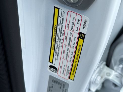 New 2026 RAM 1500 Laramie AWD/4WD image 26