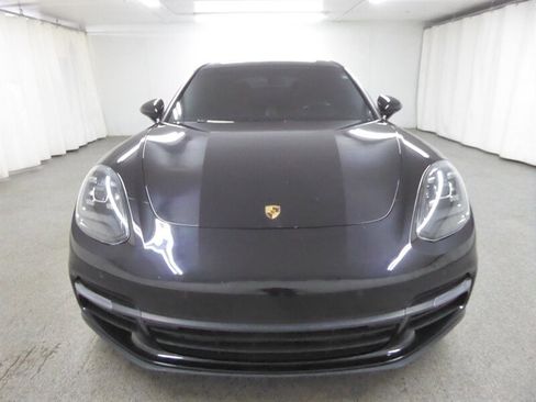 Used 2018 Porsche Panamera 4 AWD/4WD image 2