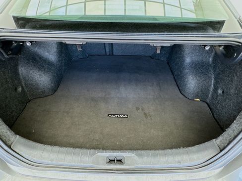 Used 2019 Nissan Altima 2.5 SR image 16