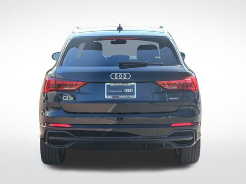 Certified 2024 Audi Q3 2.0T Premium w/ Convenience Package image 7