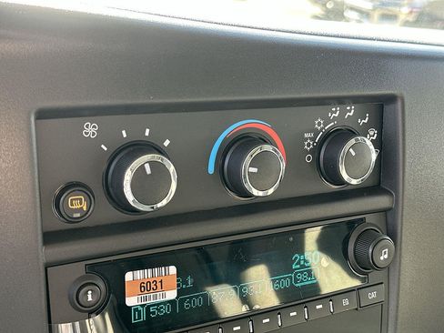 New 2026 GMC Savana 2500 w/ Driver Convenience Package RWD image 11