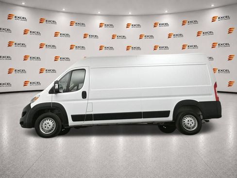 Used 2025 RAM ProMaster 2500 w/ Convenience Group FWD image 31
