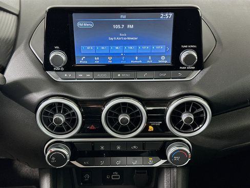 Used 2025 Nissan Sentra S image 23