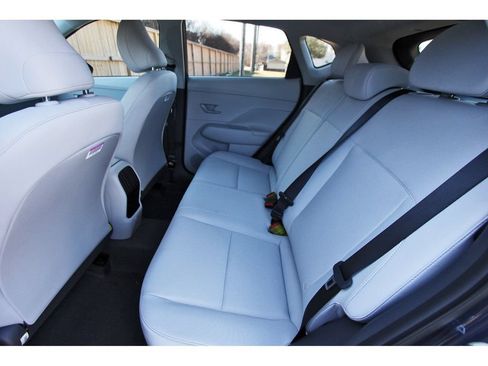 Used 2026 Hyundai Kona SE FWD image 12