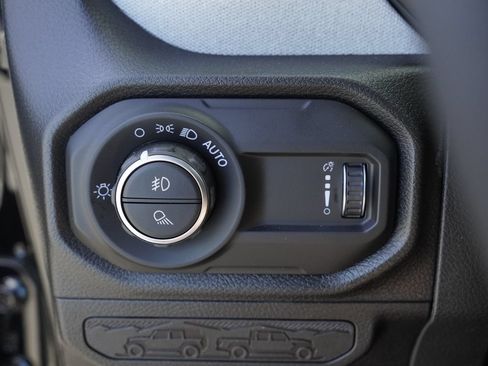 New 2026 Jeep Gladiator Sport AWD/4WD image 12