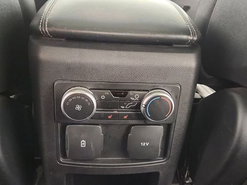 Used 2020 Ford Explorer XLT w/ Equipment Group 202A image 24