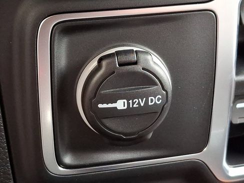 New 2026 Jeep Wrangler Unlimited Sahara AWD/4WD image 16