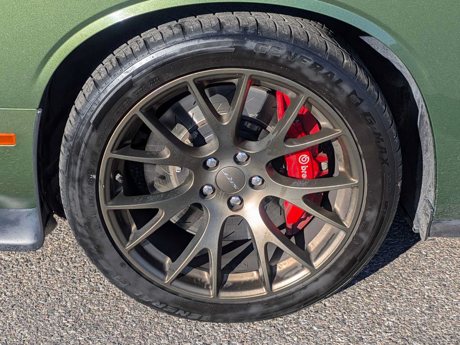 Used 2018 Dodge Challenger SRT w/ Technology Group RWD image 16
