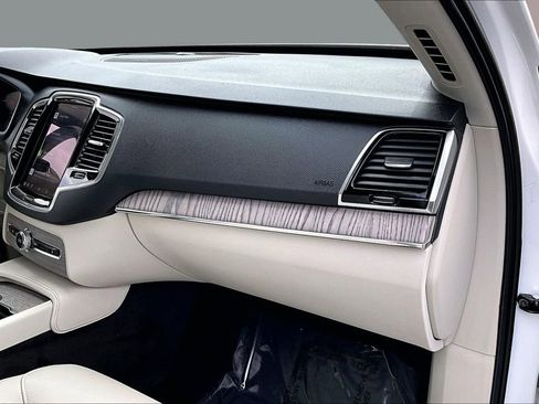 Used 2023 Volvo XC90 T8 Plus w/ Protection Package image 18