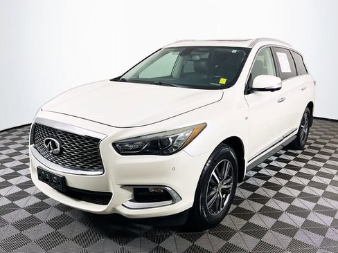 Used 2018 INFINITI QX60 FWD w/ Premium Plus Package image 4