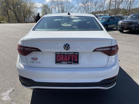 Used 2024 Volkswagen Jetta S FWD image 4