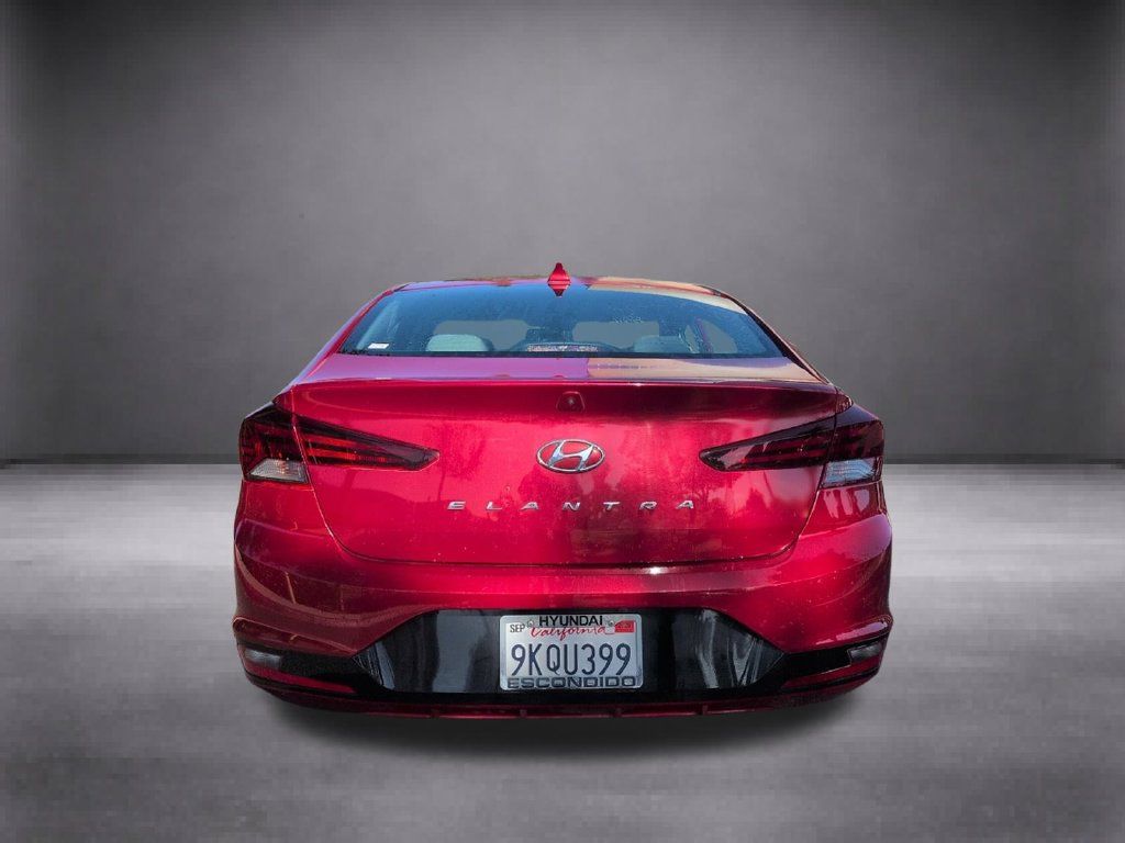 Used 2020 Hyundai Elantra SEL FWD image 8