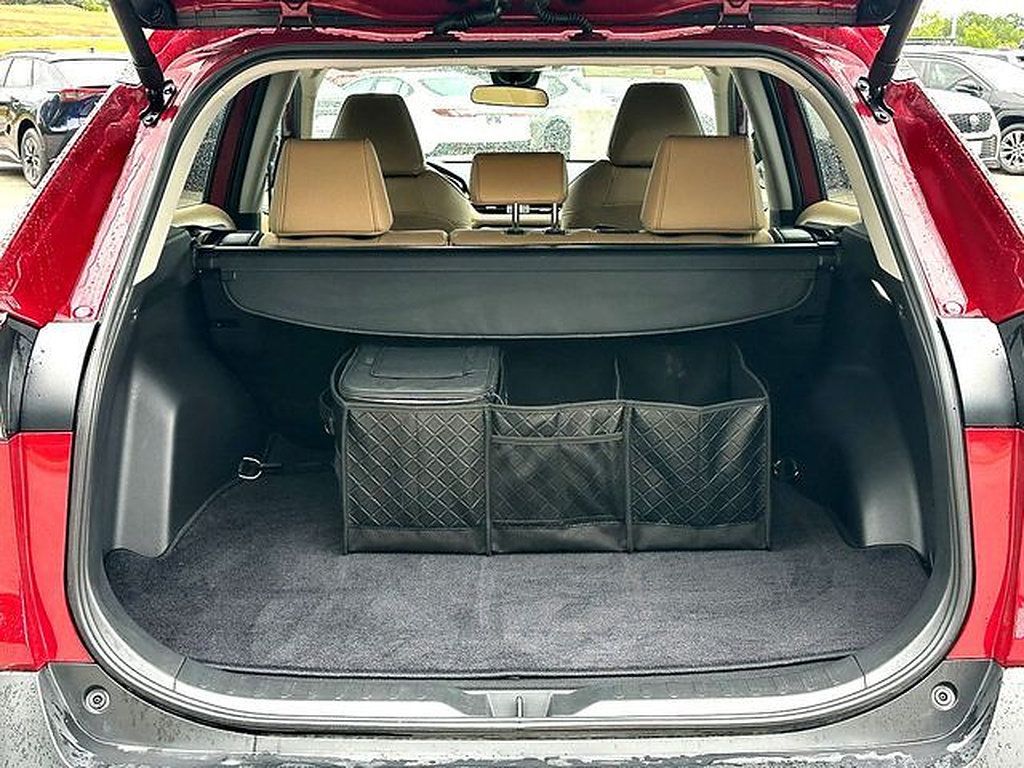 Certified 2025 Toyota RAV4 XLE Premium FWD image 31