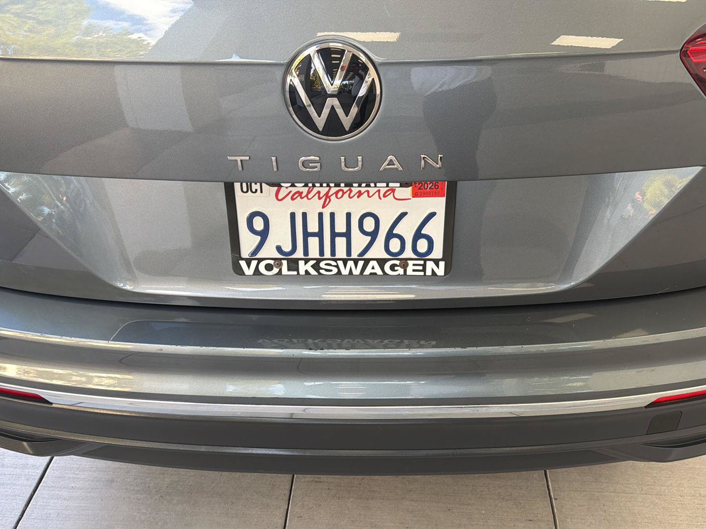 Certified 2023 Volkswagen Tiguan SE FWD image 15