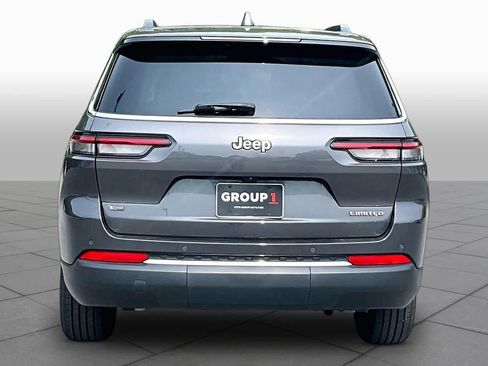 Used 2022 Jeep Grand Cherokee L Limited RWD image 5