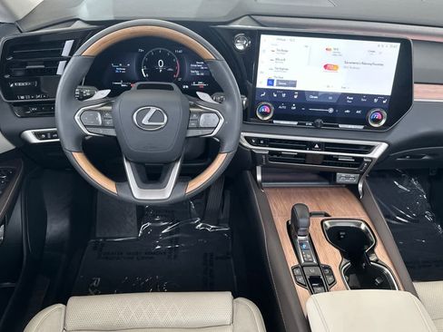Certified 2025 Lexus RX 350 AWD w/ Convenience Package image 15
