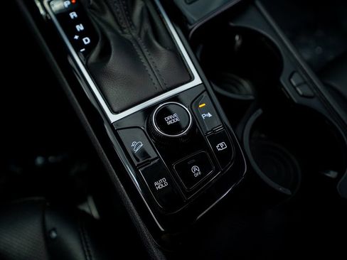 Used 2024 Kia Sportage SX FWD image 40