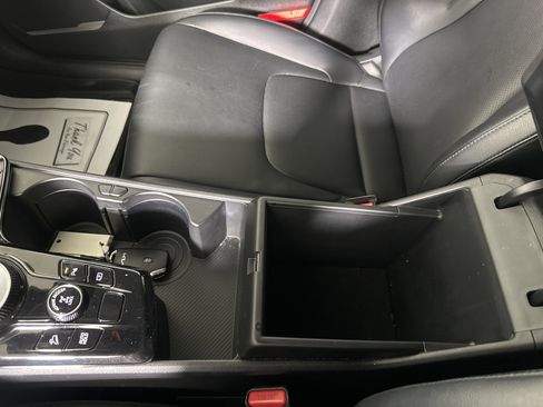 Used 2023 Kia Sportage EX image 21