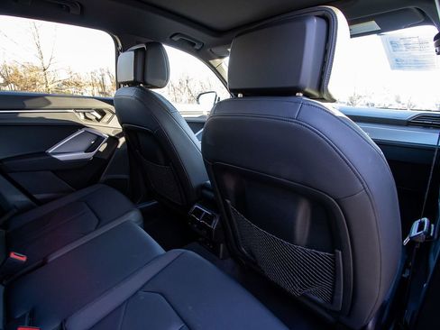 Used 2024 Audi Q3 2.0T Premium w/ Convenience Package image 24