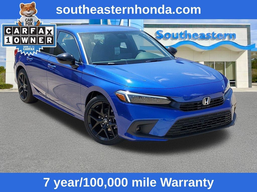Used 2024 Honda Civic Sport image 2