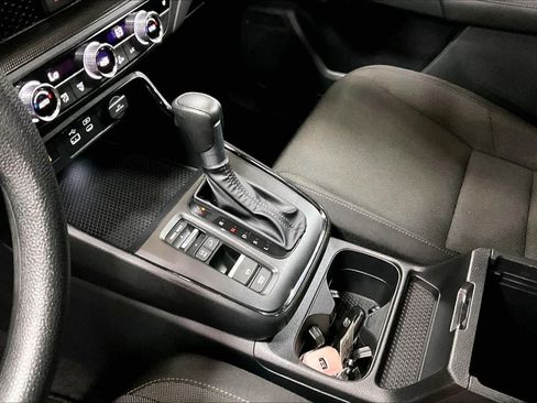 Used 2025 Honda CR-V EX image 14