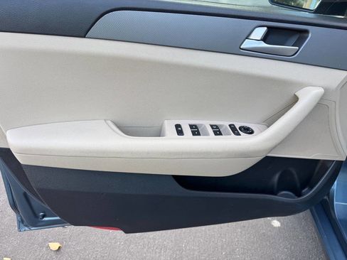 Used 2015 Hyundai Sonata SE image 13